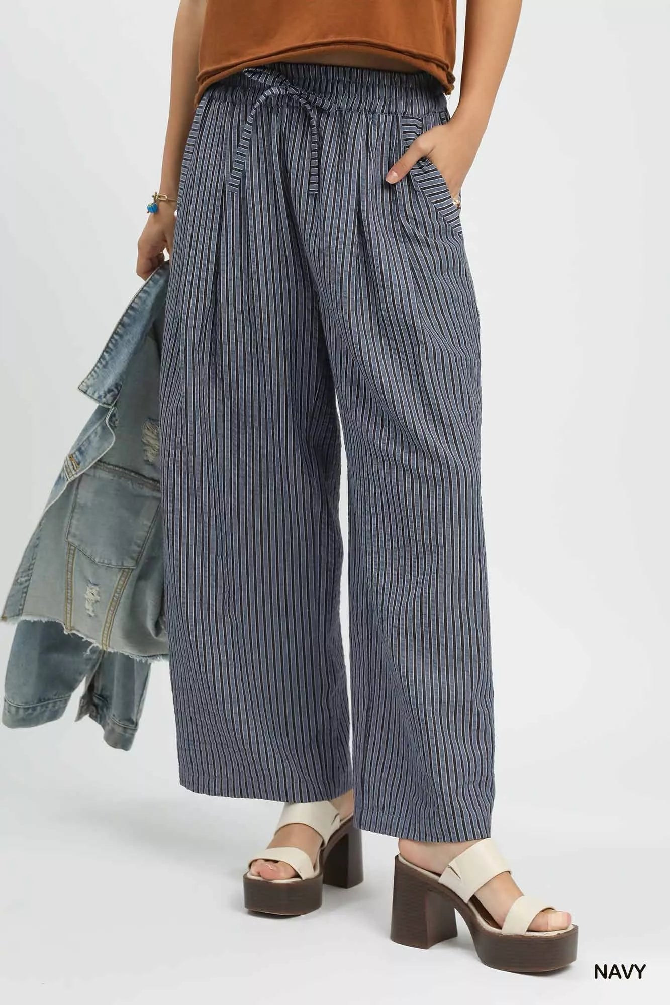 Striped wide-leg pants with drawstring waist and relaxed fit